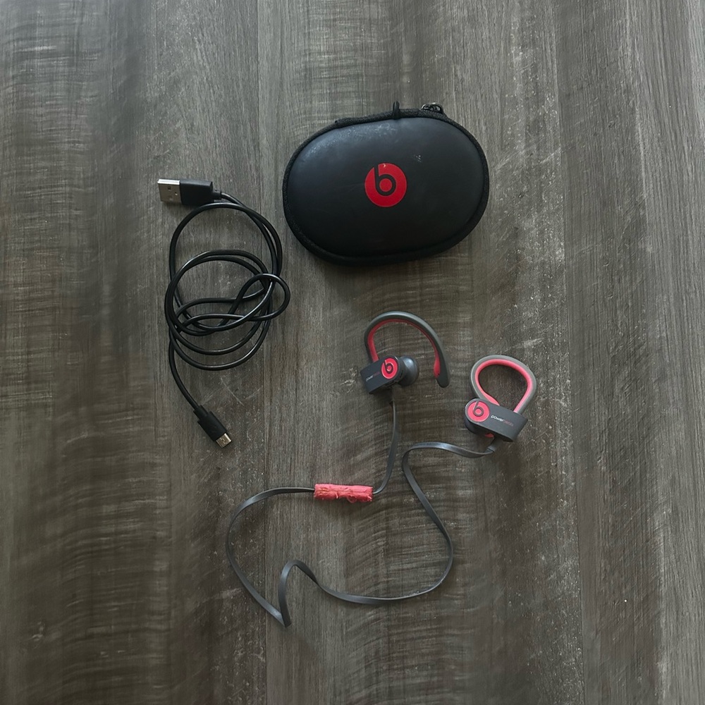 Beats Bluetooth earbuds